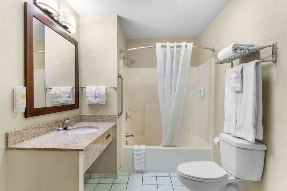 Comfort Inn & Suites Greeley - photo 25