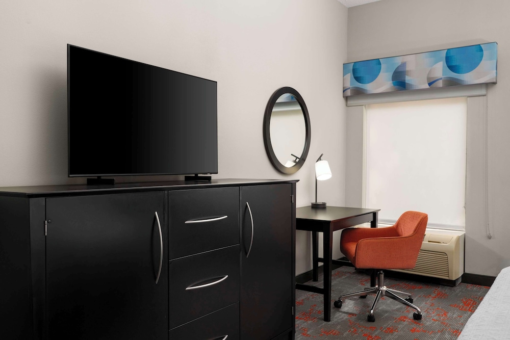 Hampton Inn Stafford Quantico & Conference Center - photo 13