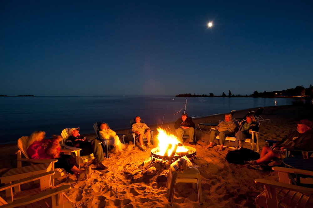 Beachfront Inn - photo 89