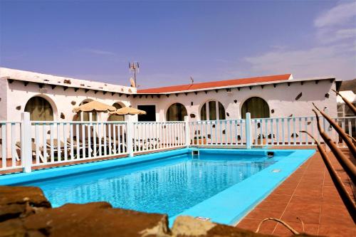 Villa Abraham — 4-Star Luxury Hotel in Puerto Del Rosario, Spain
