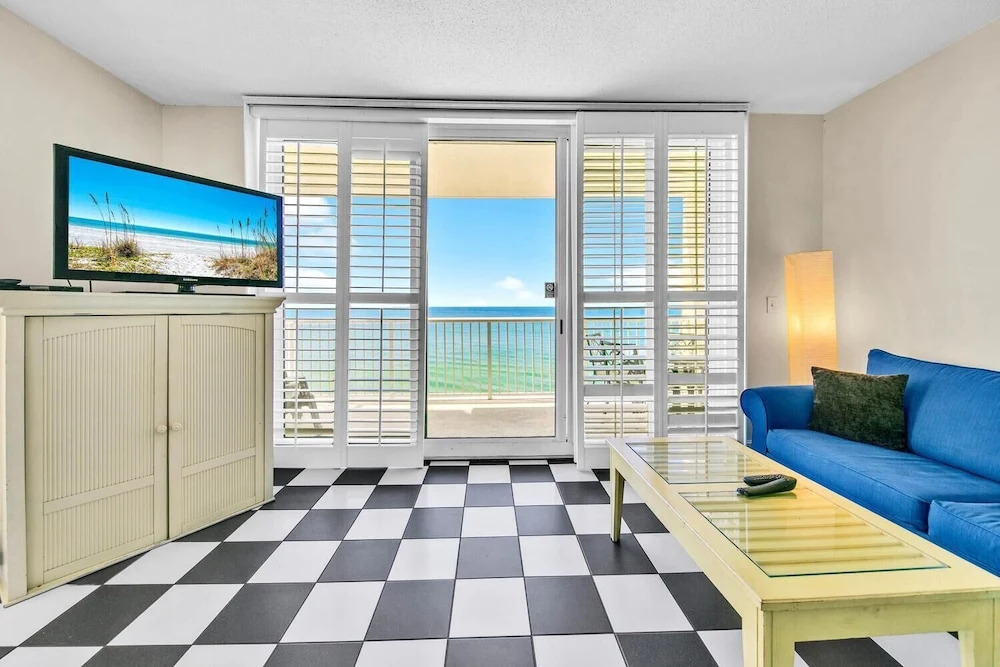 Majestic Beach Towers 1 1615 - photo 24