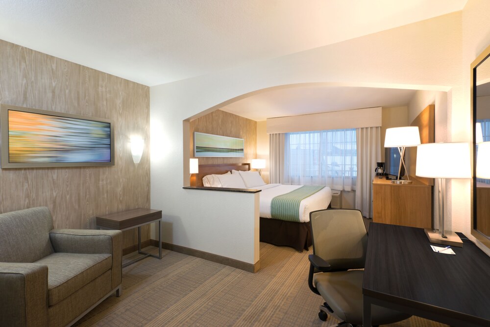 Holiday Inn Express & Suites Fraser Winter Park Area by IHG - photo 14