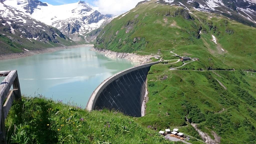 Klawunn Hotel & Apartement in Kaprun, Austria