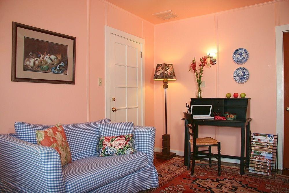Chelsea Garden Inn - photo 15