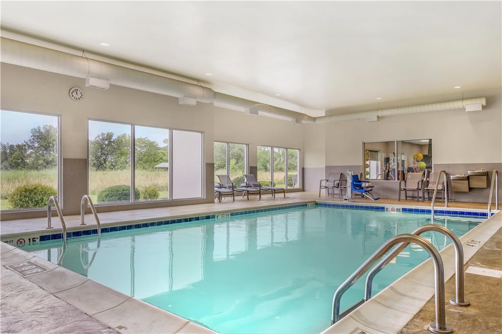 Best Western Plus Parkside Inn & Suites - photo 8