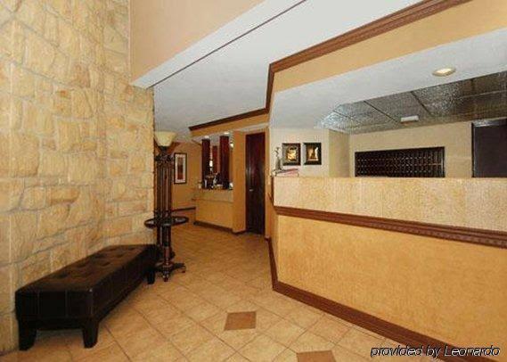 Quality Suites - photo 6