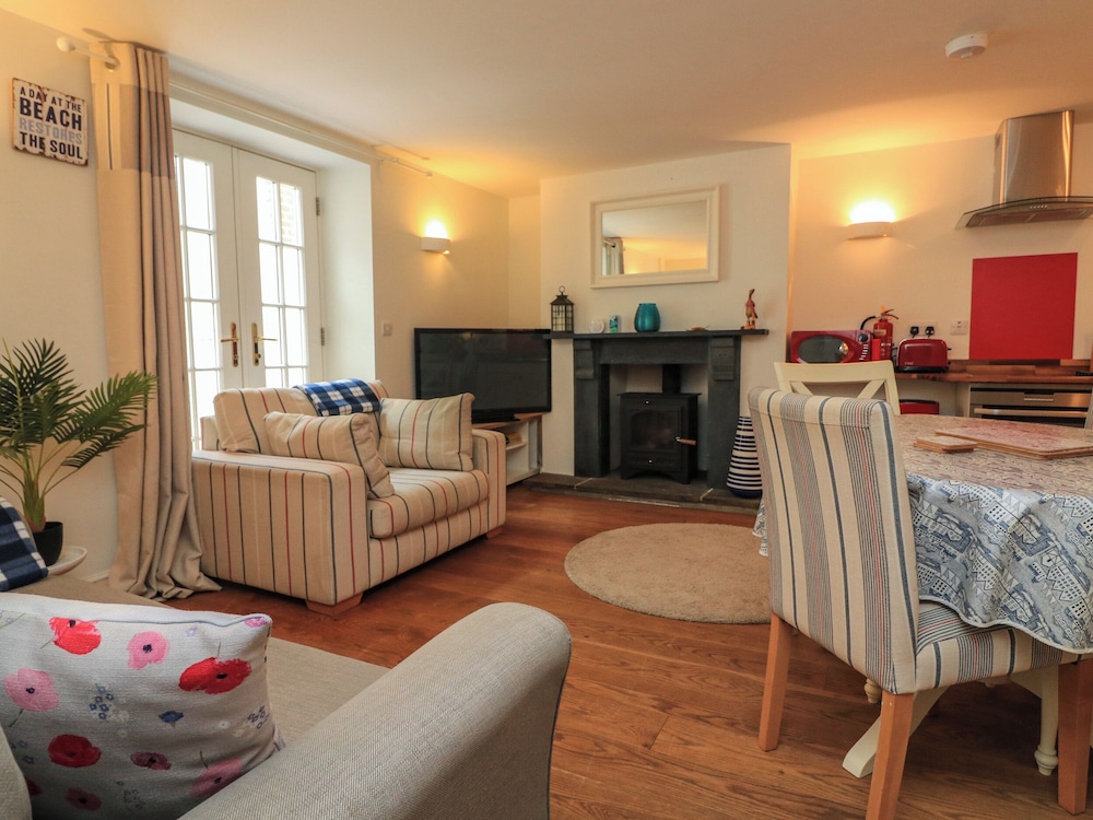 Quarter Deck — 4-Star Luxury Hotel in Salcombe, United Kingdom