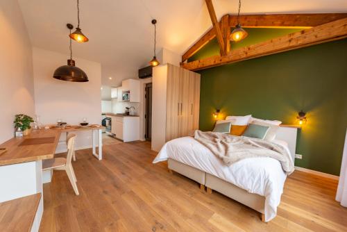 Studio Le Vau - carbon neutral hotel in Bagneux