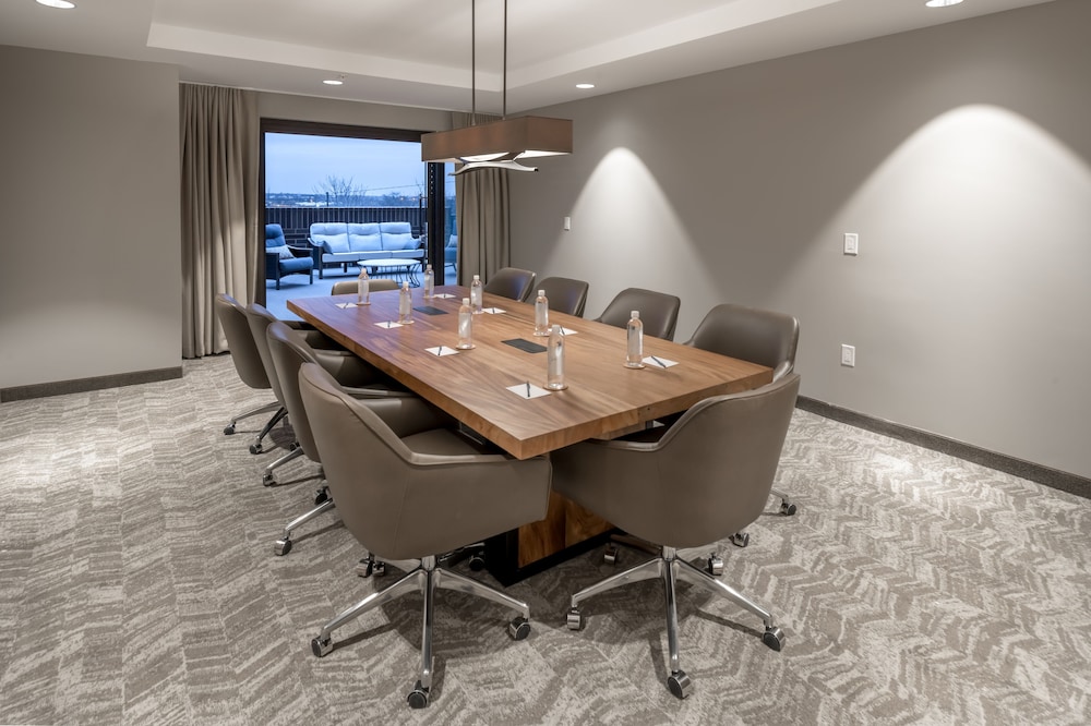 SpringHill Suites by Marriott Fort Worth Historic Stockyards - photo 55