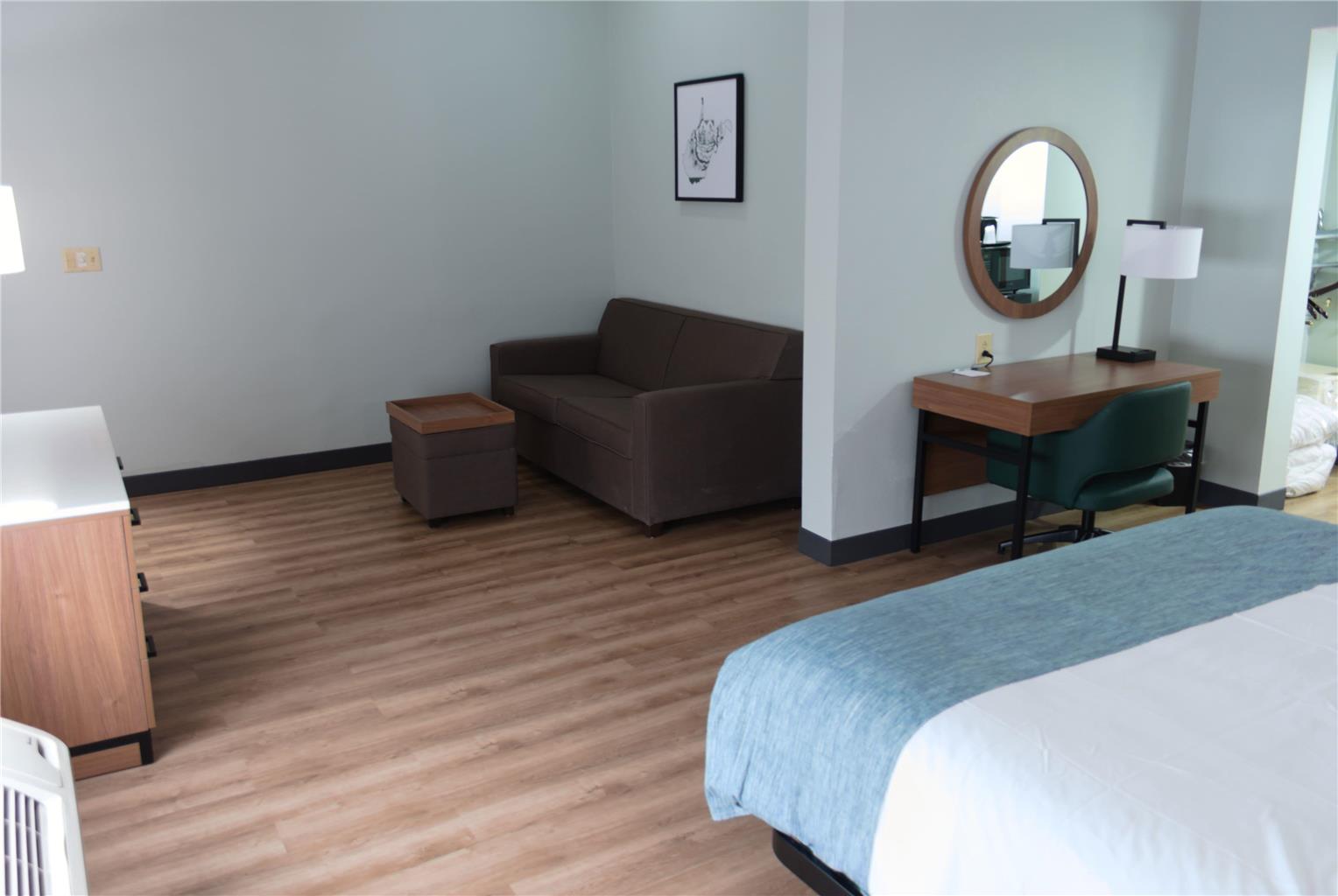 Wingate by Wyndham Vienna Parkersburg Marietta - photo 20