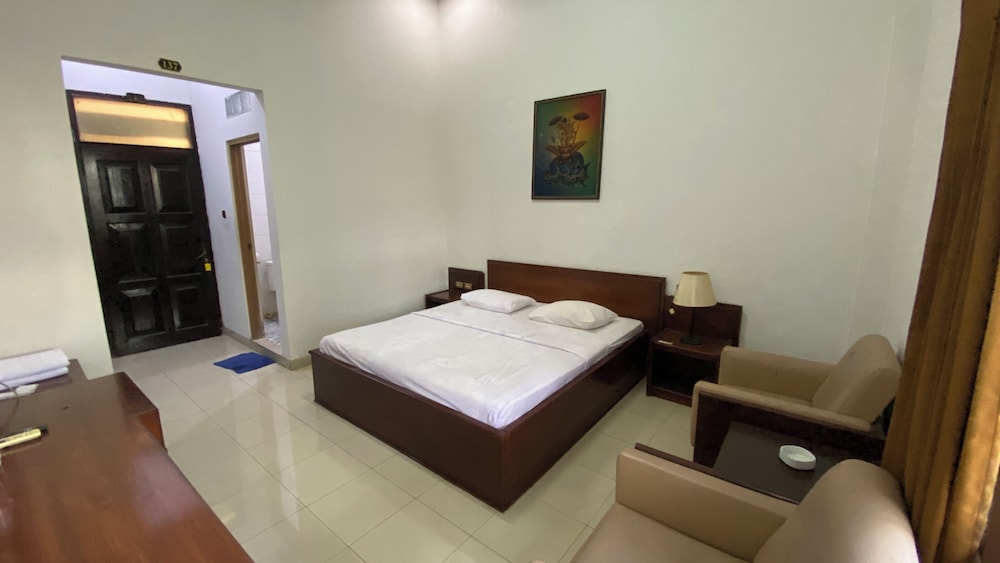 Collection O Pekalongan Near Pasar Batik Setono Formerly Hotel Jayadipa in Pekalongan, Indonesia