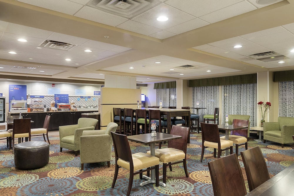Holiday Inn Express Bloomington West by IHG - photo 20