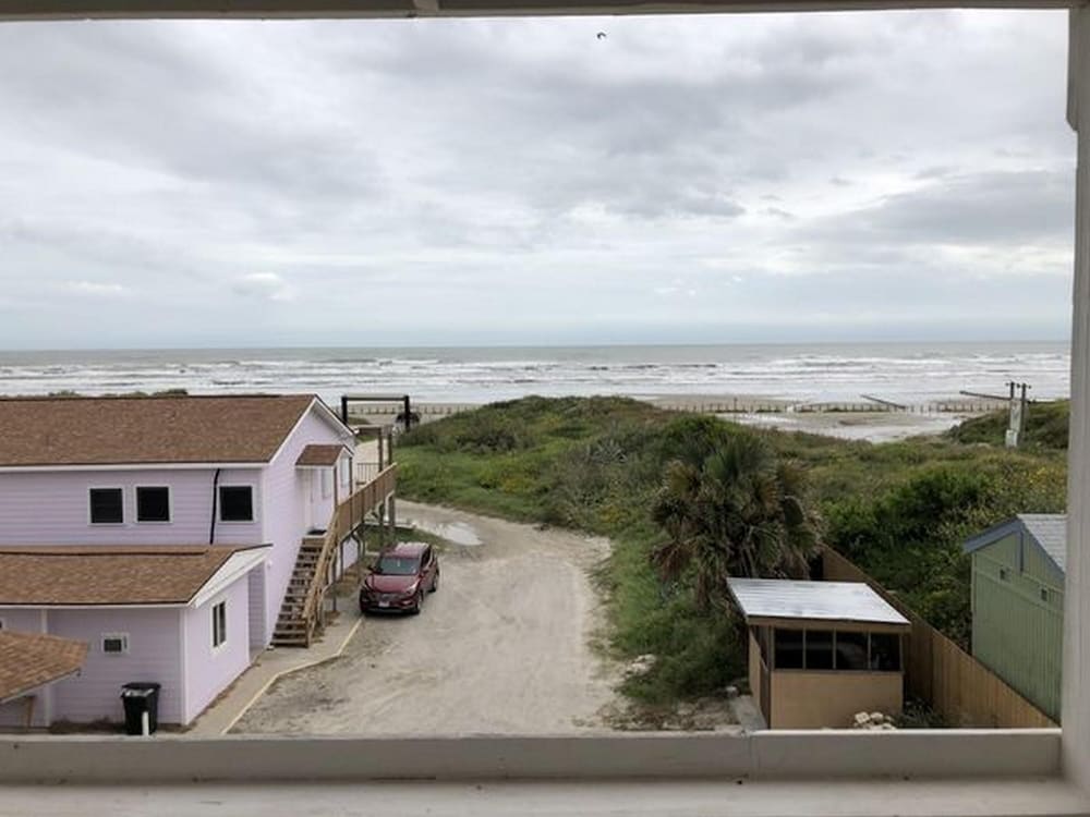 Beachgate CondoSuites and Oceanfront Resort - photo 196