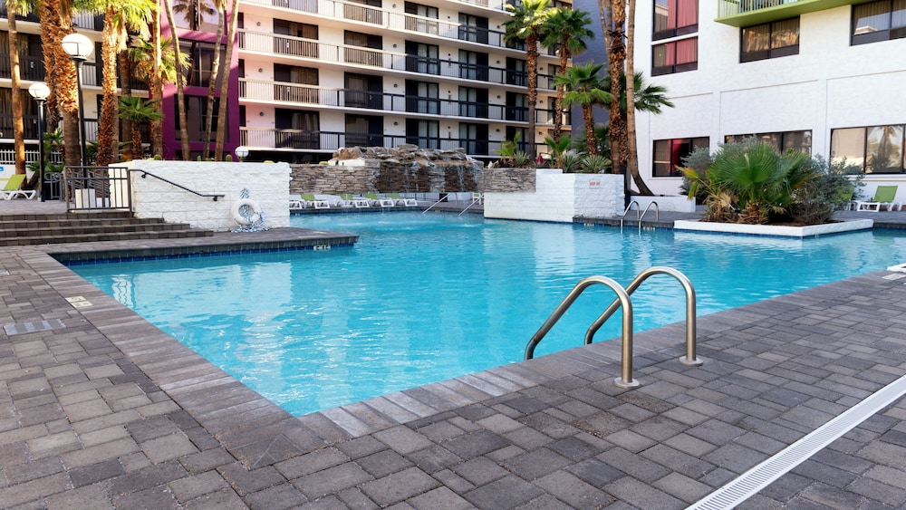 South Country Suites - photo 10