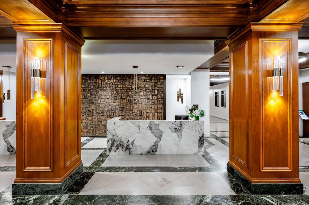 Hotel Fort Des Moines Curio Collection by Hilton - photo 7