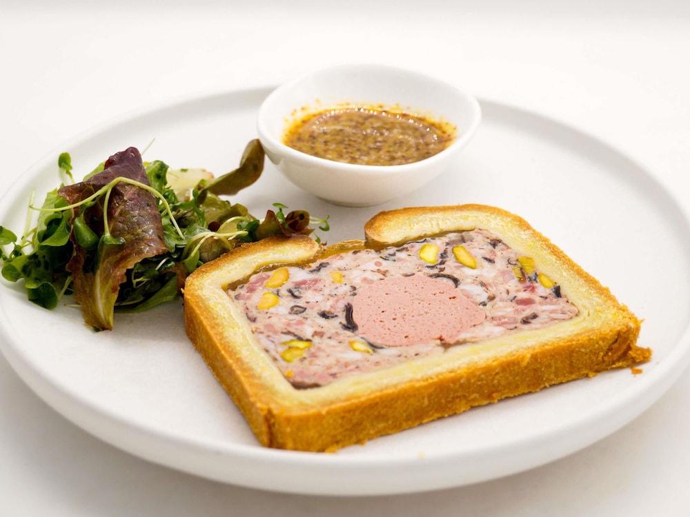 מזון ומשקאות