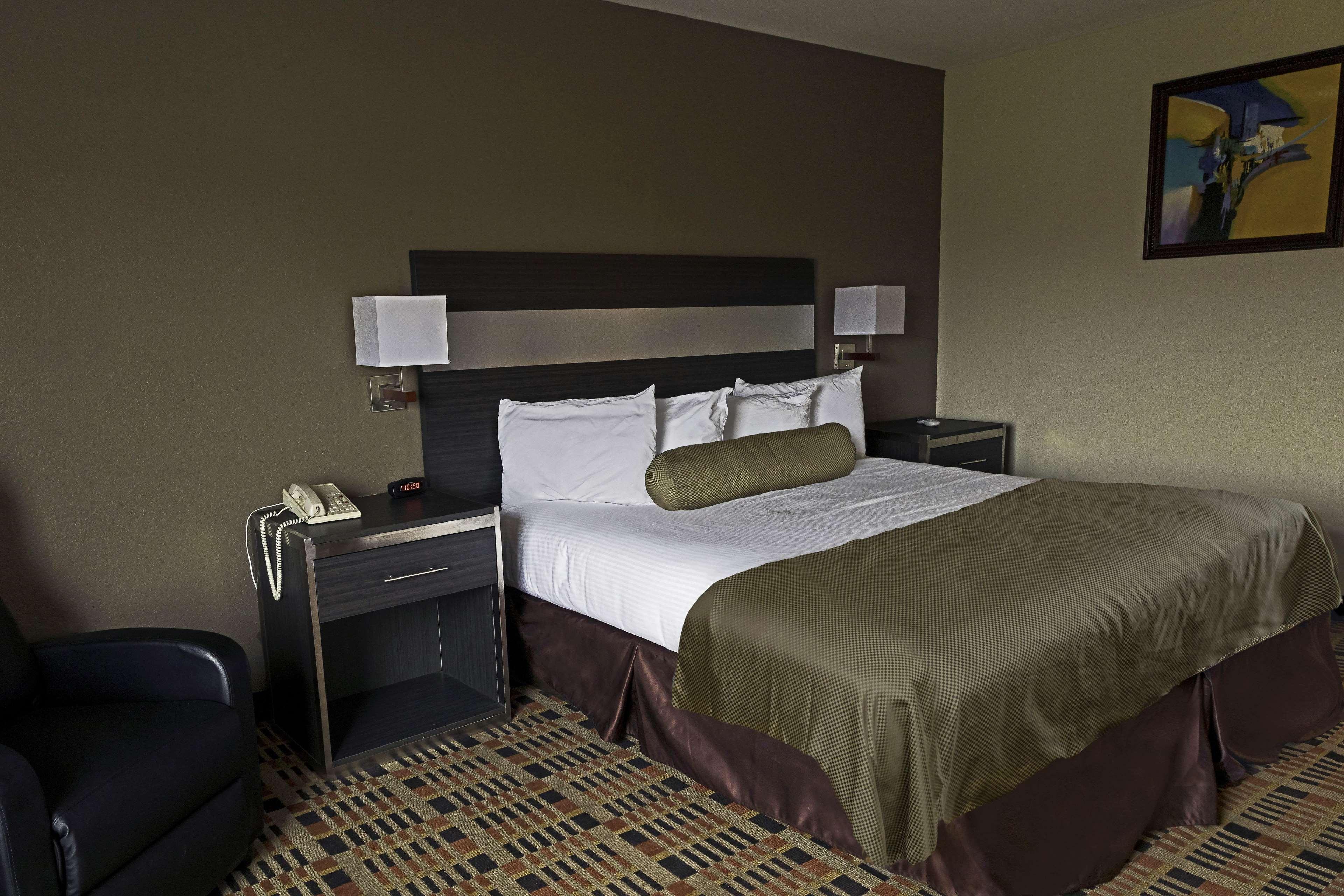 Wingate by Wyndham Somerset - photo 10