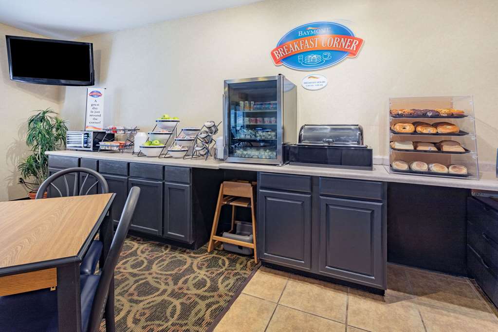 Baymont by Wyndham Casper East - photo 28
