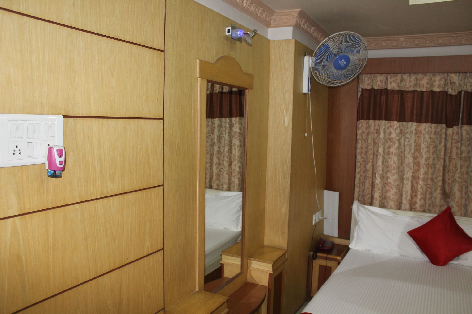 Transit inn - carbon neutral hotel in Kolkata