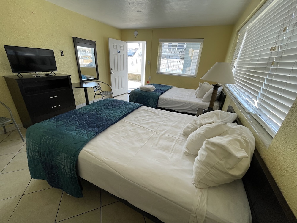 Sandy Shores Resort Motel - photo 39