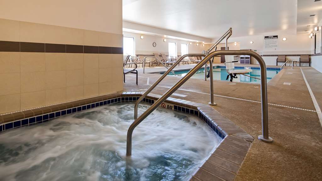 Best Western Plus Lincoln Inn & Suites - photo 15