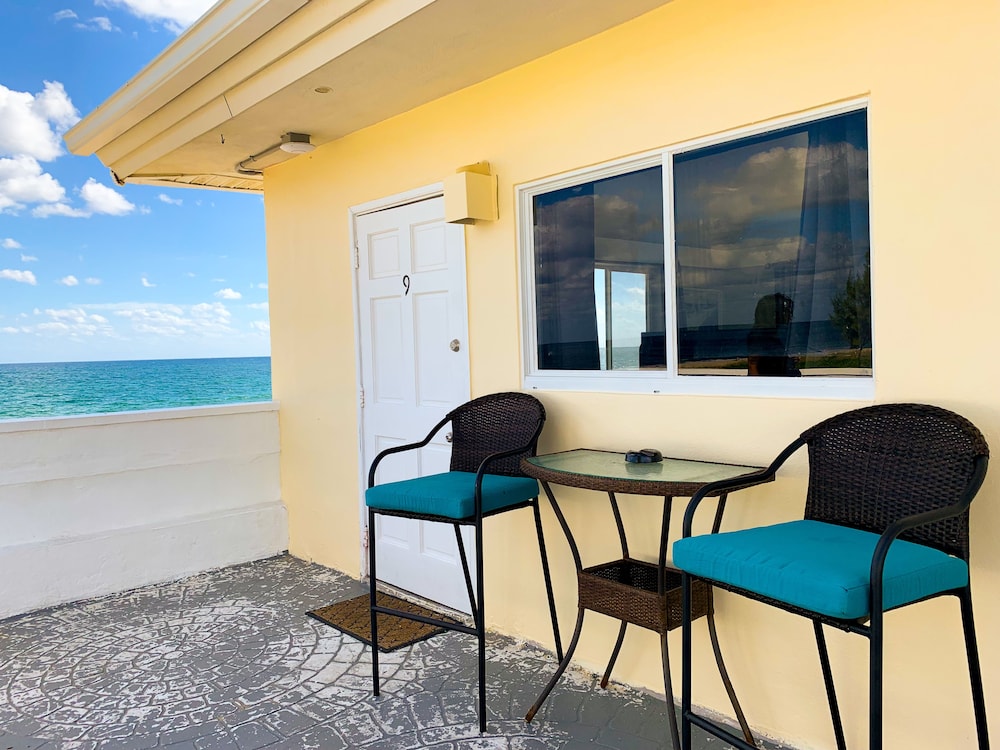 Coral Tides Resort - photo 142