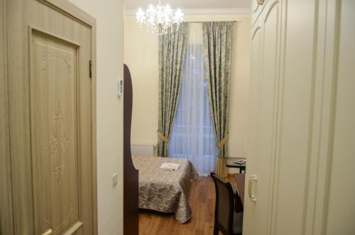Apartment nr. 8 — 4-Star Luxury Hotel in Odessa, Ukraine