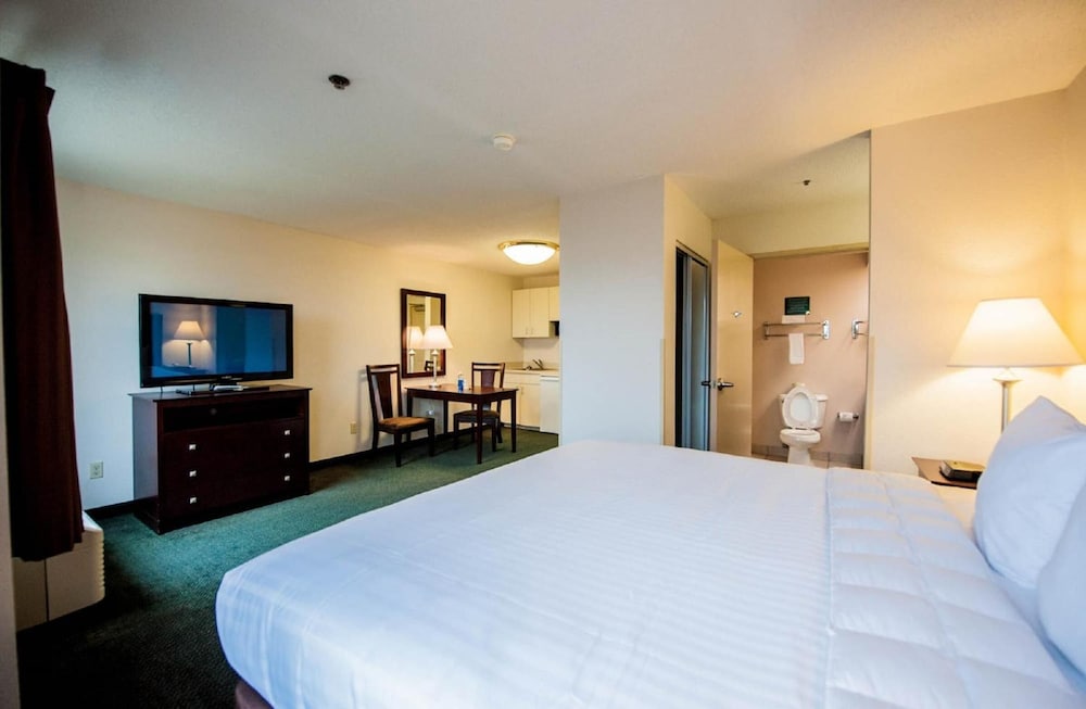 Greystone Inn and Suites - photo 9