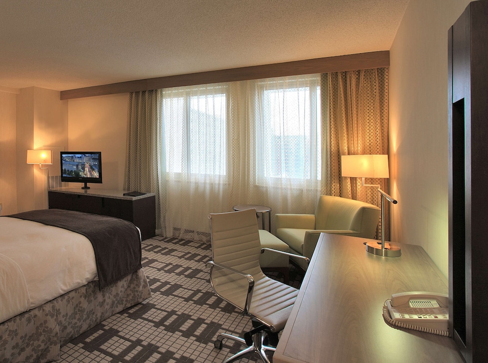 Hotel Silver Spring - photo 13