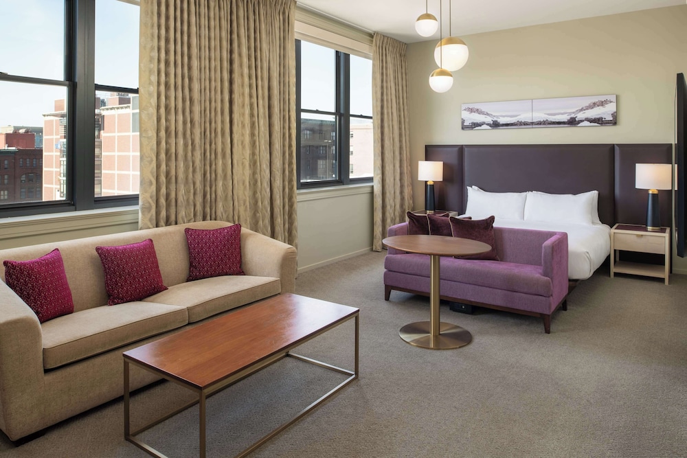 Hotel Savoy Kansas City Tapestry Collection by Hilton - photo 17