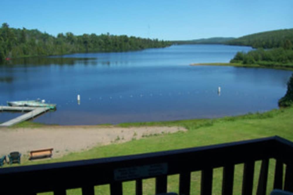 Lake Fanny Hooe Resort 2 Bed With Balcony #12 1 Bedroom Hotel Room by RedAwning - photo 28