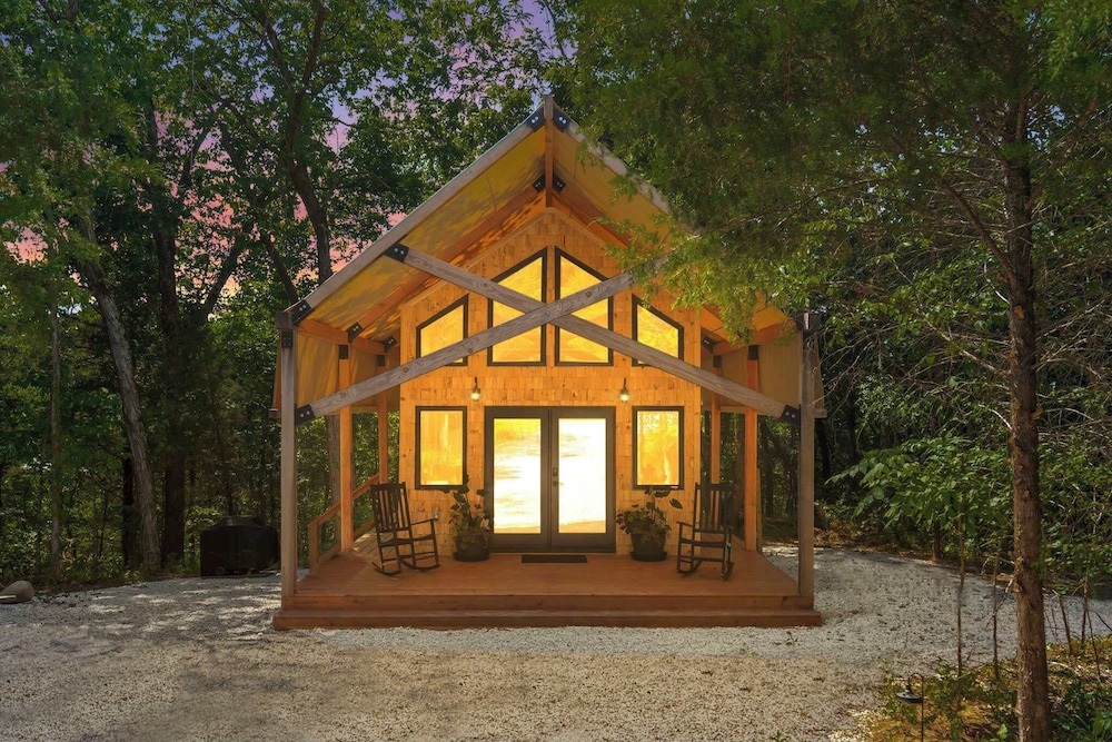 Cedar Creek Glamping in the Ozarks