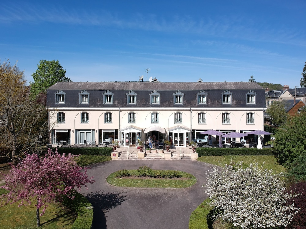 Le Pre Saint Germain — Louviers