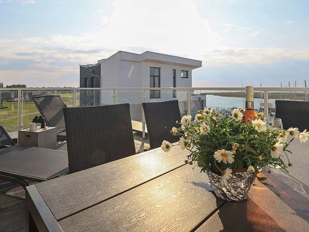 6 Person Holiday Home in Wendtorf — 4-Star Luxury Hotel in Wendtorf, Germany