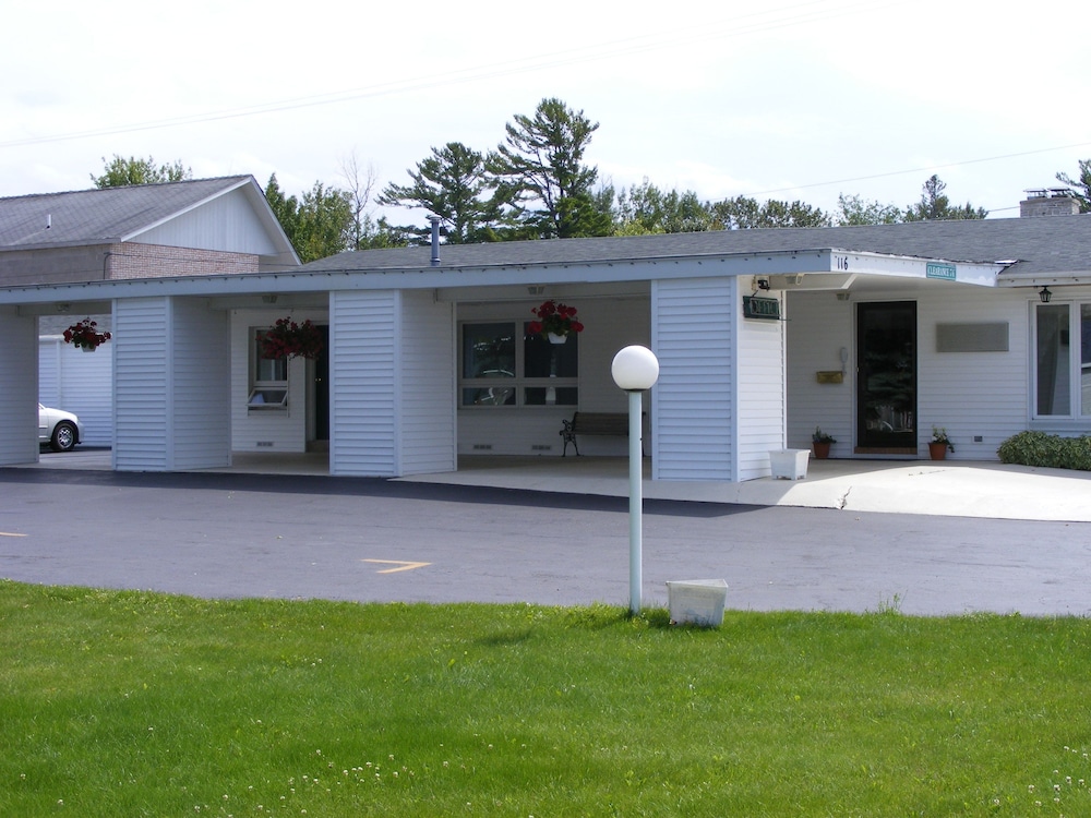 Starlite Budget Inn - photo 37