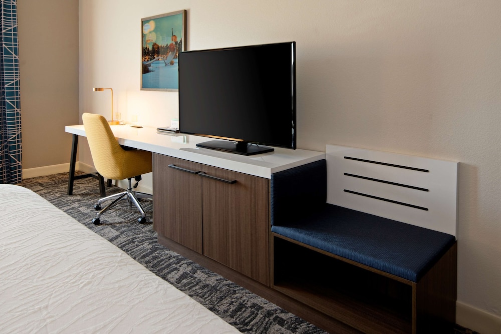Hilton Garden Inn Minneapolis Maple Grove - photo 6