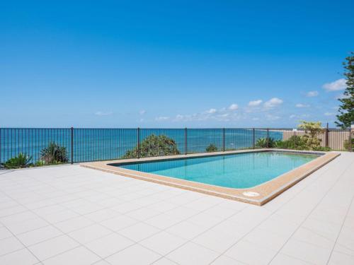 Edgecliffe Unit 4 4 Esplanade Kings Beach — Caloundra