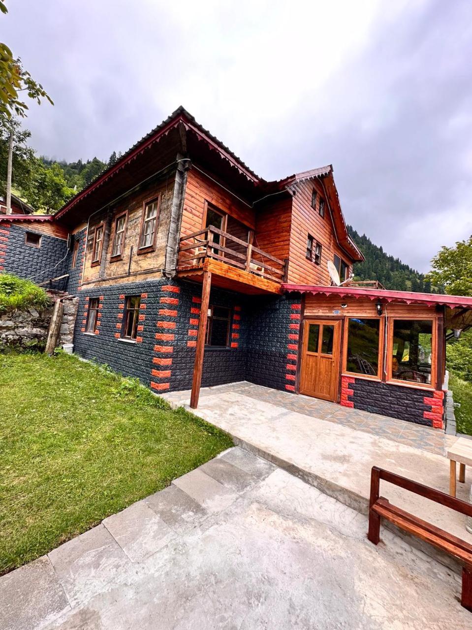 Dervisoglu Dag Evi in Camlihemsin, Turkey