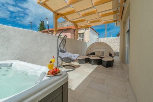 Villa Donato with Jacuzzi — 5-Star Luxury Hotel in Zadar, Croatia