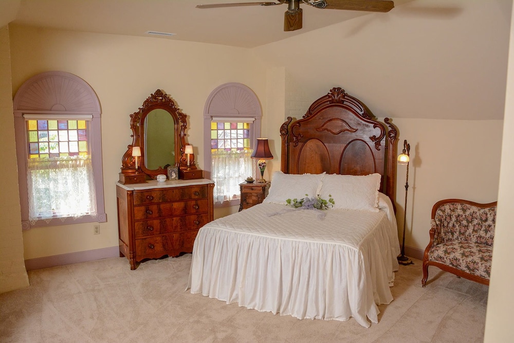 The Towers Bed & Breakfast - photo 14