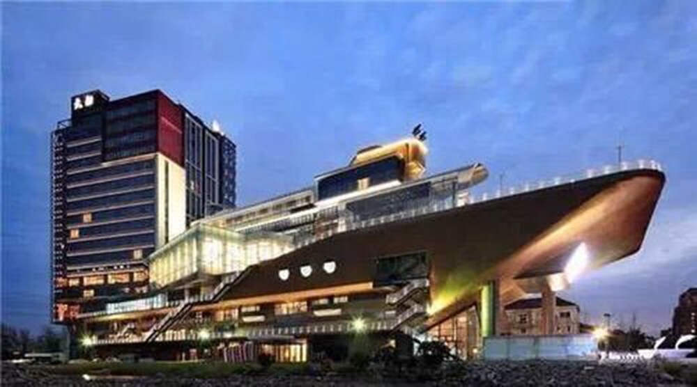 Shanghai Ship Hotel - last minute hotel in Shanghai