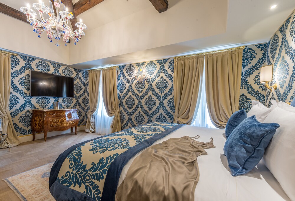 Ai Patrizi di Venezia — 4-Star Luxury Hotel in Venice, Italy