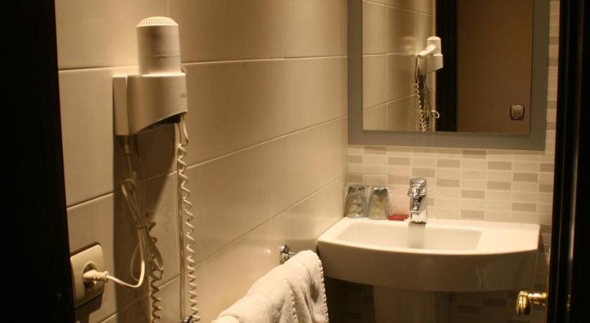 Hotel Los Molinos — carbon neutral stay, Llanes