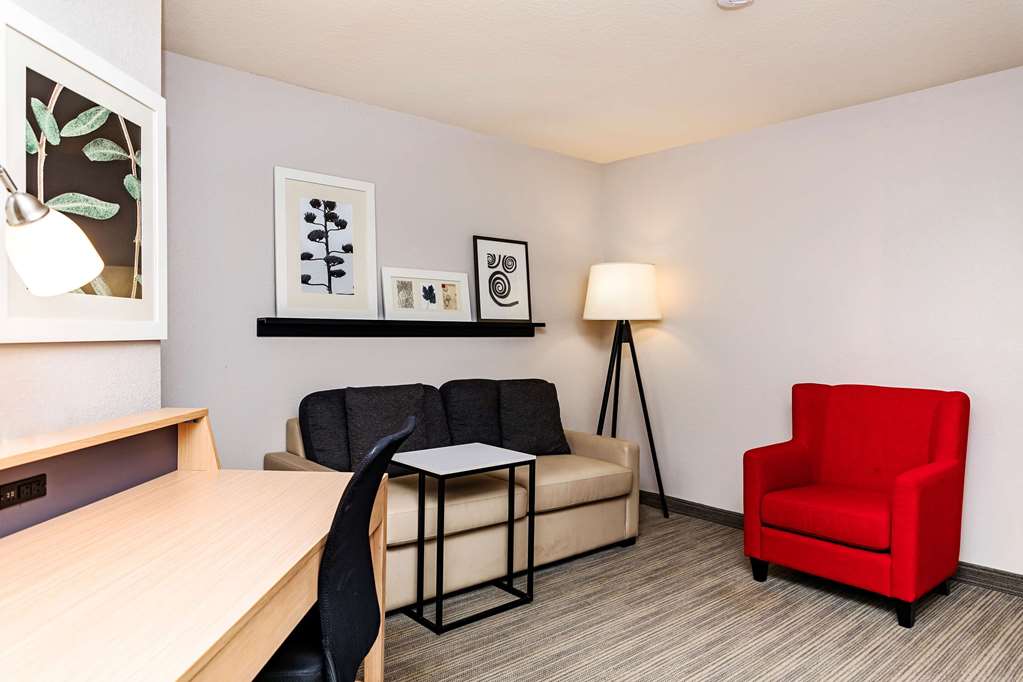 Country Inn & Suites by Radisson Appleton Airport Fox River Mall Area - photo 6
