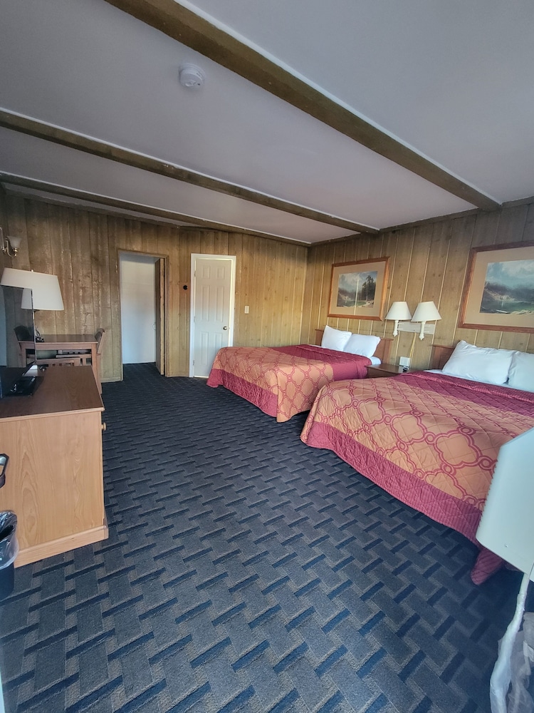 Townhouse Motel - photo 26
