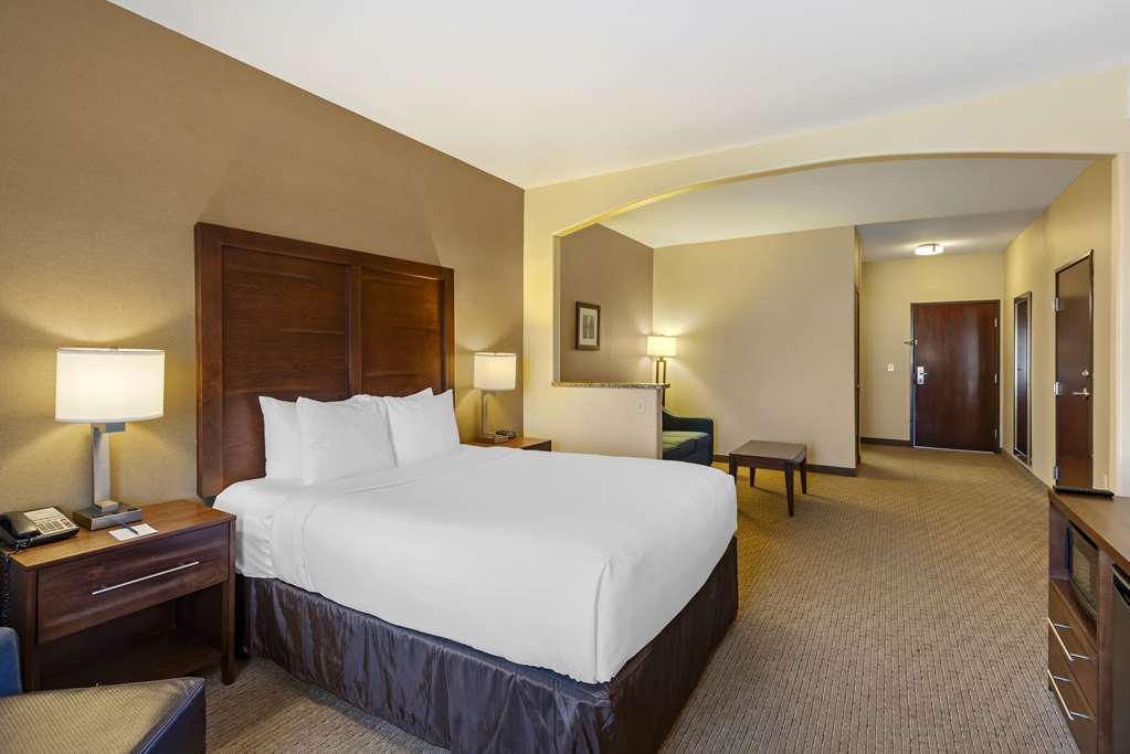Comfort Inn & Suites Gillette near Campbell Medical Center - photo 19