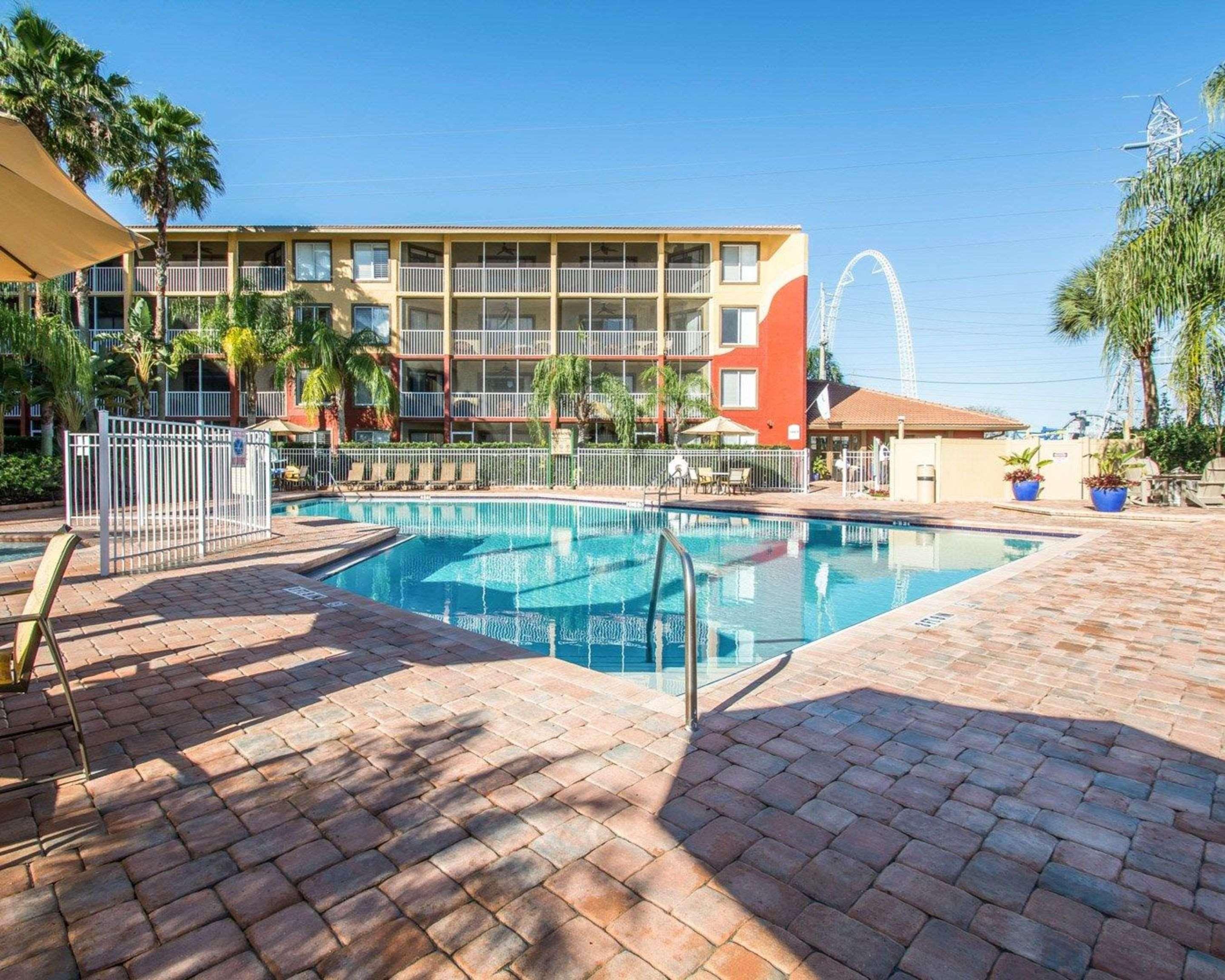 Orlando's Sunshine Resort - photo 3