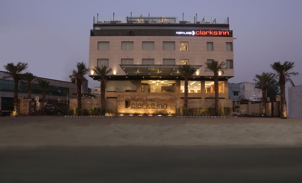 Fairyland Clarks Inn Bhopal — hotel in Bhopal