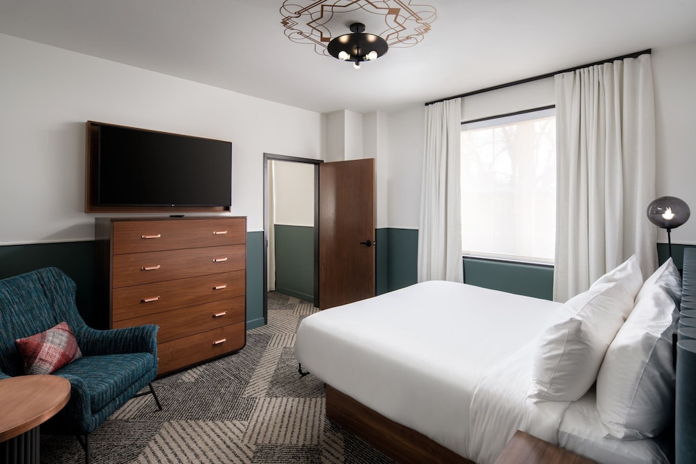 Hotel Forty Five Macon a Tribute Portfolio Hotel - photo 21