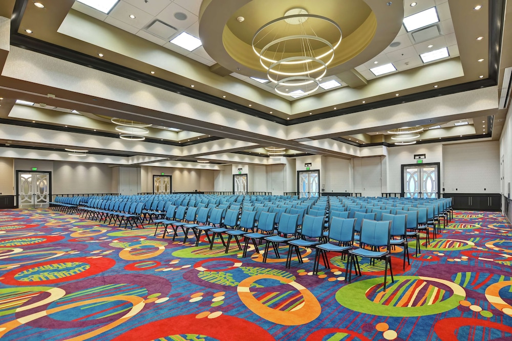 Hilton Garden Inn Raleigh Crabtree Valley - photo 64